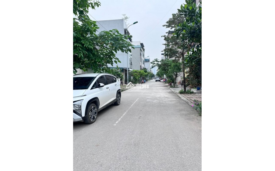 Nhà mặt phố Yên Sở, Hoàng Mai, Ô tô tránh thông các ngả, kinh doanh gì cũng thắng, 100m2, 13.5 Tỷ